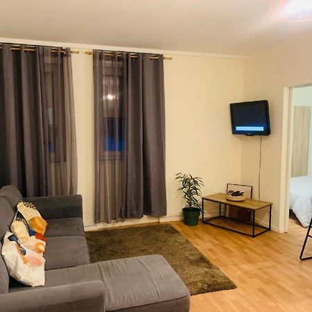 Appartement Calme Et Chaleureux Proche De Paris Courbevoie Zewnętrze zdjęcie